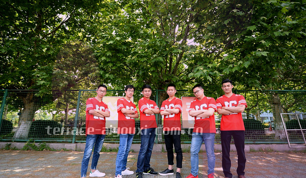 由同心方框与线条节点组成的抽象数据流纹理，青绿与深绿渐变，无文字无人物
